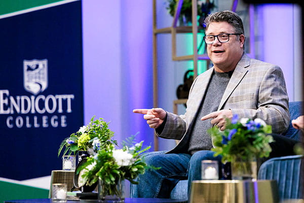 Sean Astin