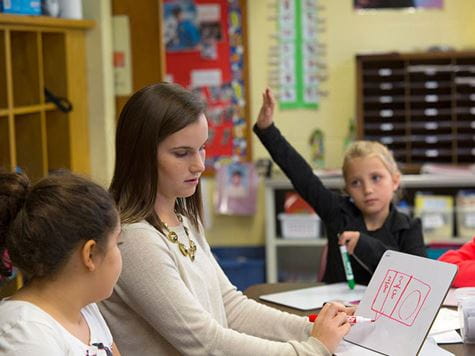 Endicott College student teacher in the classroom