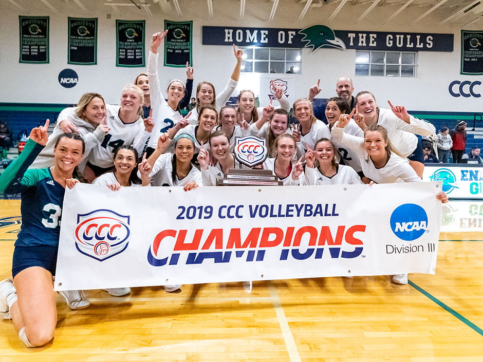 Women's volleyball team celebrates winning CCC title