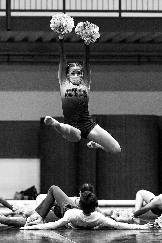 Endicott Cheering 1
