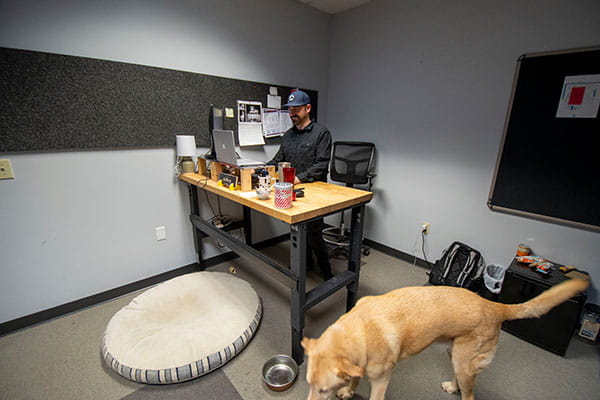 After graduation, a few lucky Gulls flocked further north to Vermont and found interesting, creative, and fulfilling careers at Burton Snowboards, where moving from snow-covered slopes to cozy office spaces is all in a day’s work. 