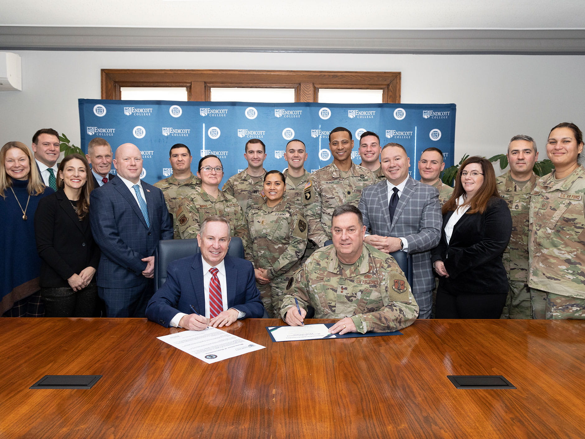 Endicott College and the Massachusetts National Guard proudly announce a new partnership through the signing of a Memorandum of Understanding (MOU), establishing the Military and Academic Partnership Pathways for Success (MAPPS) program