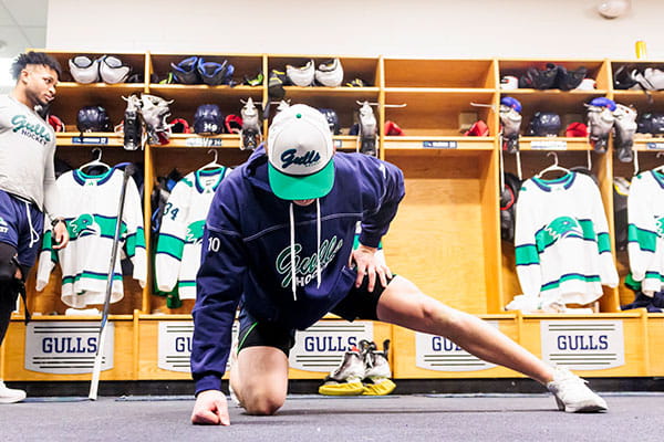 Three years after a devastating stroke sidelined him at just 22, Jack Smiley ’25 made a triumphant return to the ice with the men’s ice hockey team.