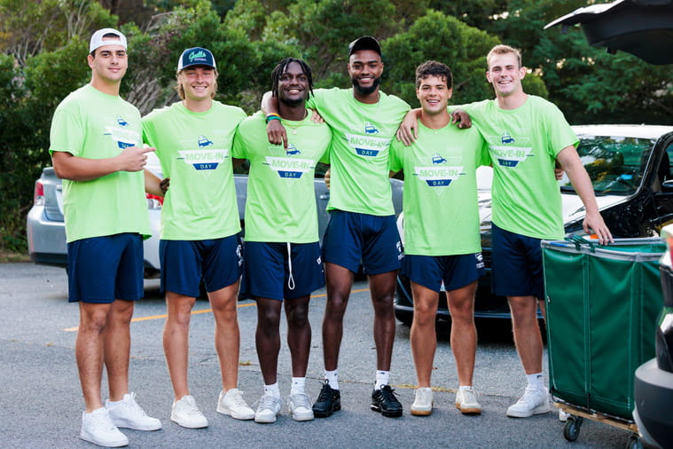 First-year students on Move-In Day 2024