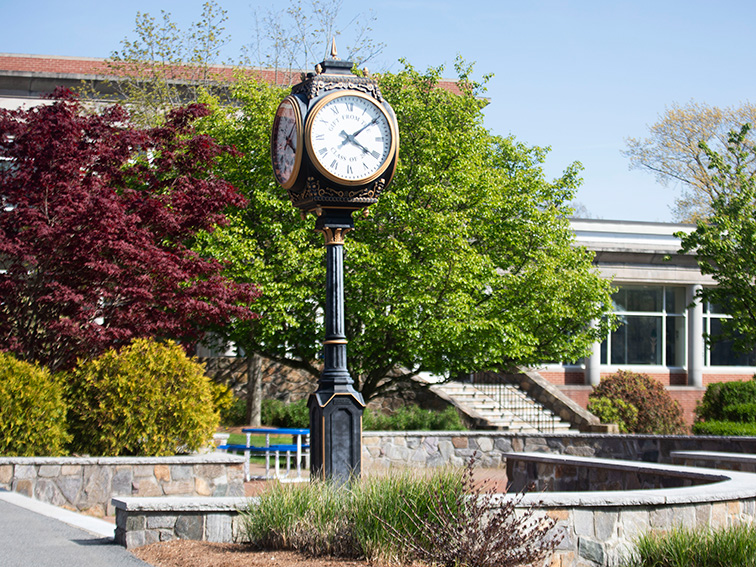 Endicott College