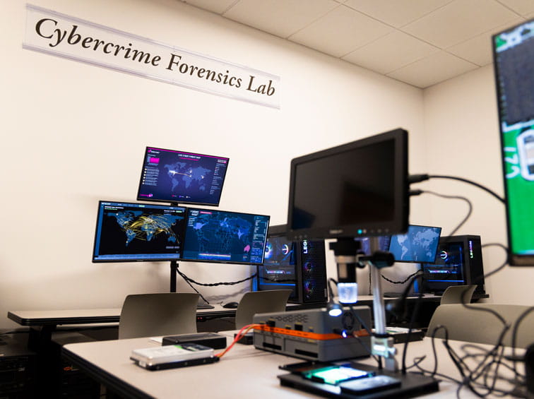 Cybercrime forensics lab