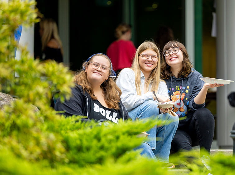 Students from the School of Visual & Performing Arts