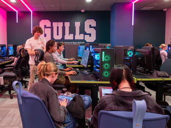 Students in the Esports Lab